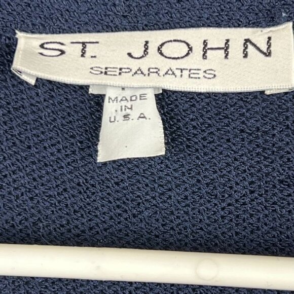 ST. John Separates Women's Knit Cardigan w/ Gold Button Sz M Pockets USA Made - Picture 8 of 8